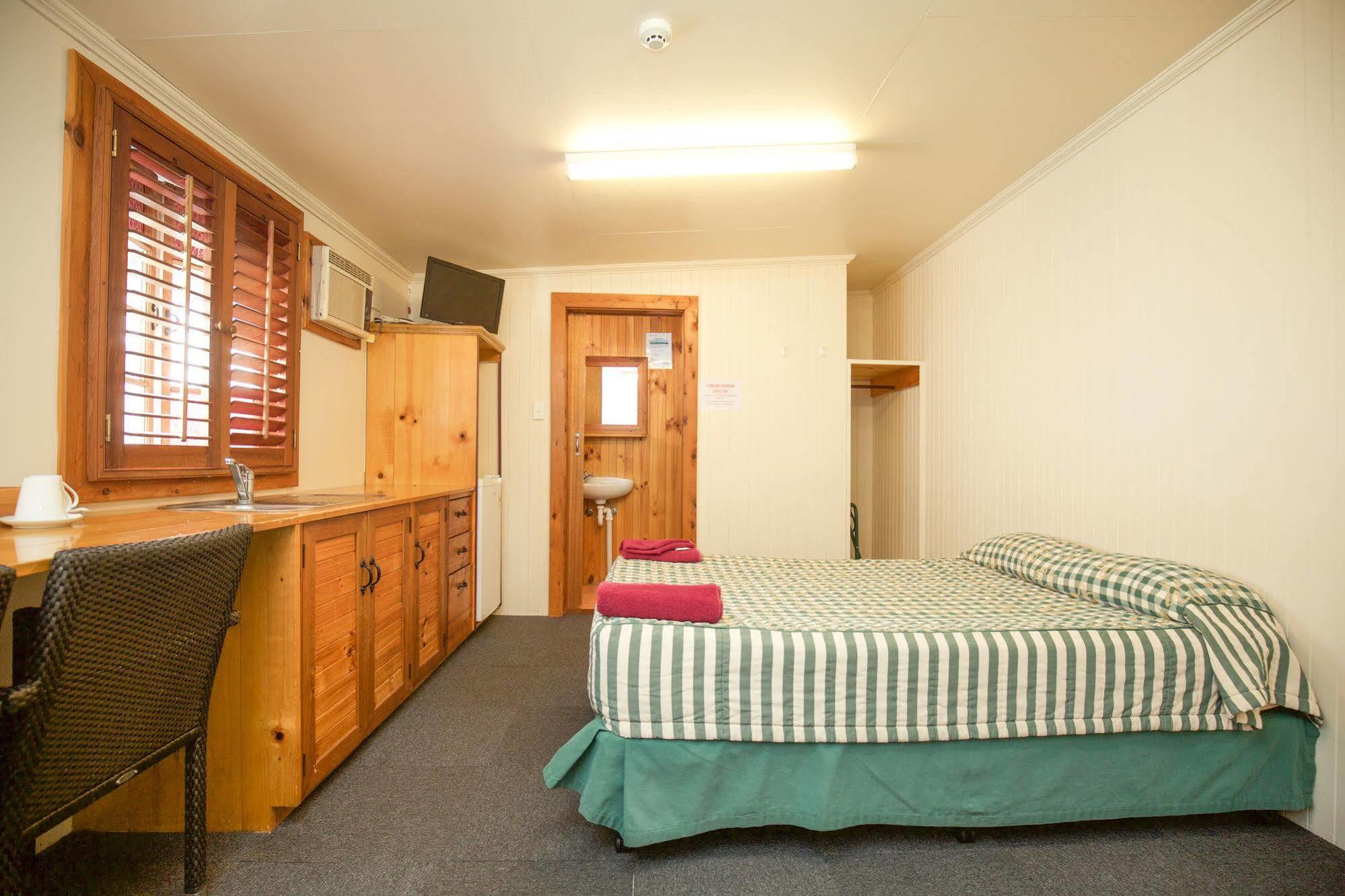 Brisbane Manor Motel Ngoại thất bức ảnh